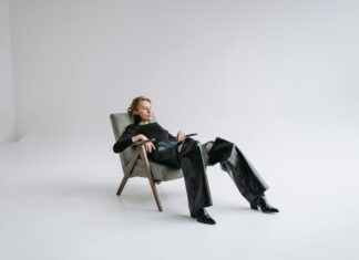 Professional Gmail Sender Image: How To Boost Credibility And Open Rates